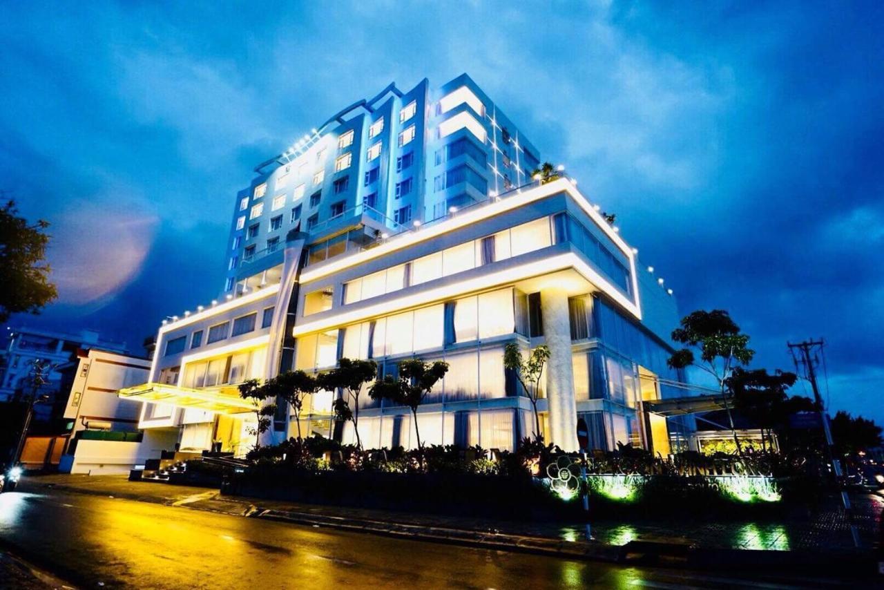 Khach San Sai Gon Vinh Long Hotell Exteriör bild